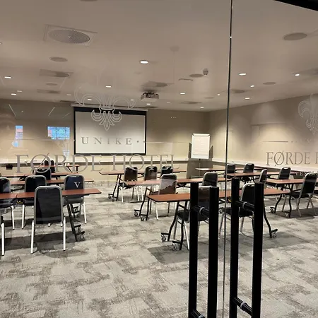 Hotel - Unike Førde