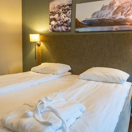 酒店 - Unike Førde