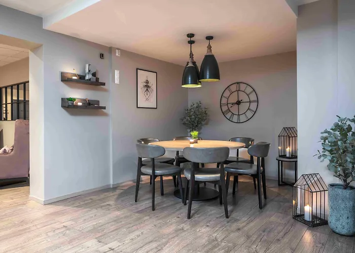 - Unike 酒店 Førde